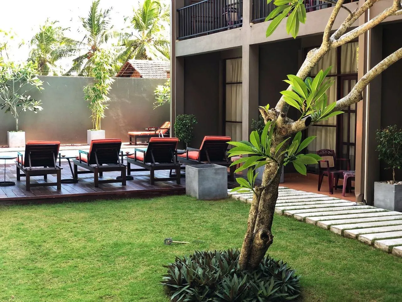 Waves By Tranquil Hotel Negombo 3*,  Sri Lanka