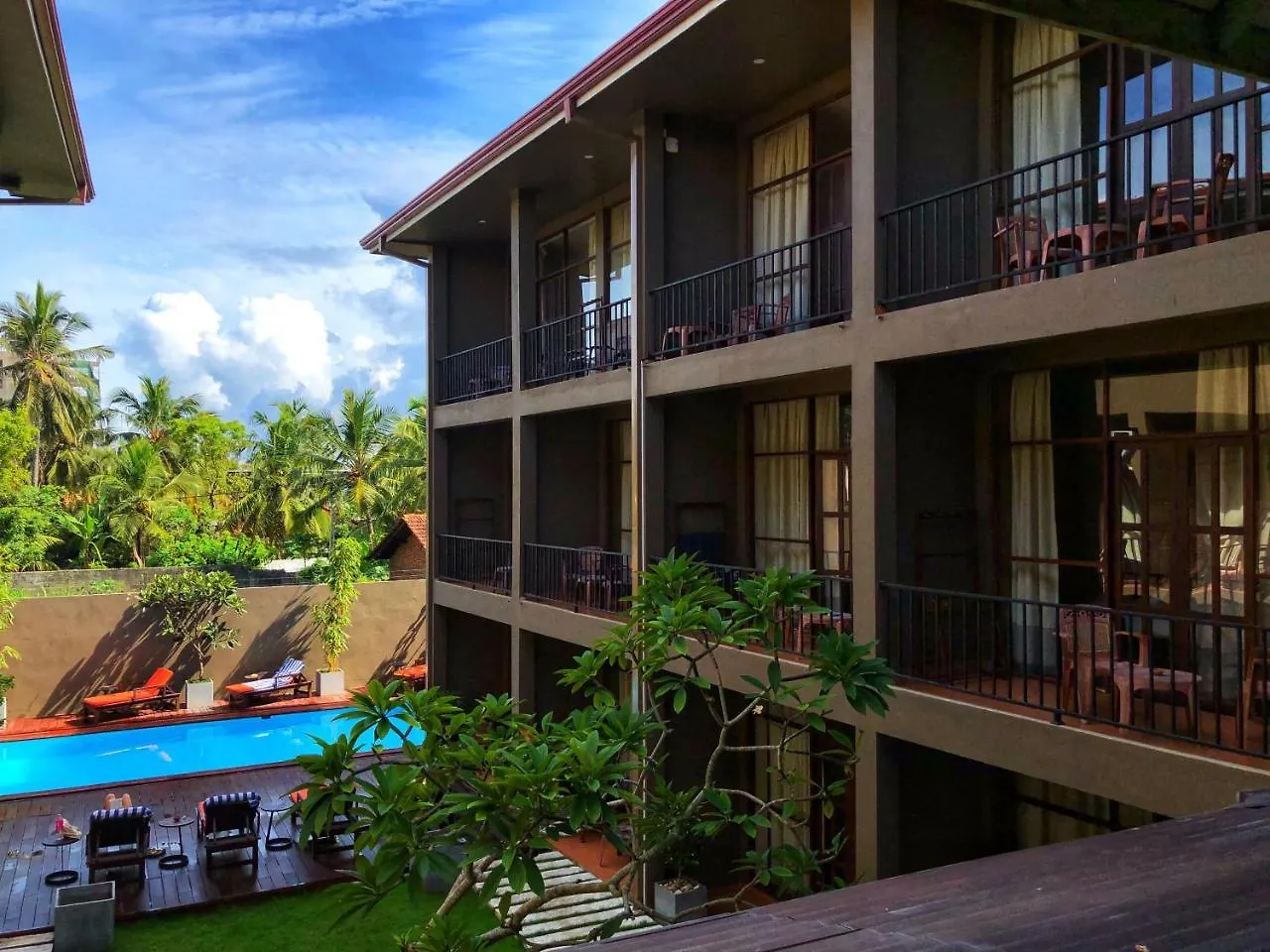 Waves By Tranquil Hotel Negombo